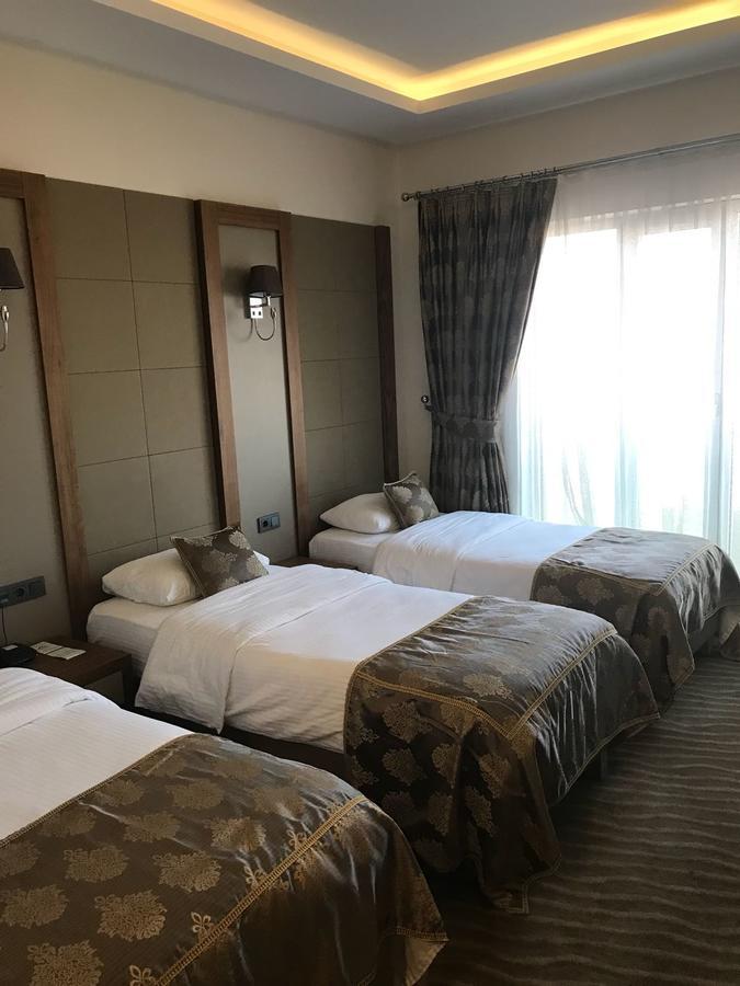 Yze Pirlanta Hotel Μαλάτεια Εξωτερικό φωτογραφία